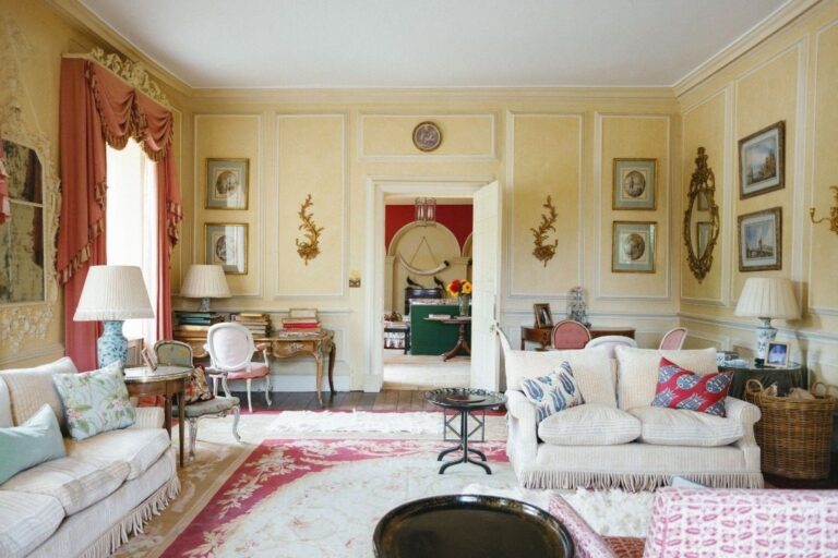 The drawing room, Cornwell Manor