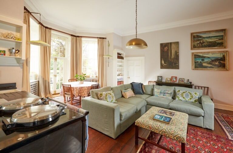The sitting room, Cornwell Manor