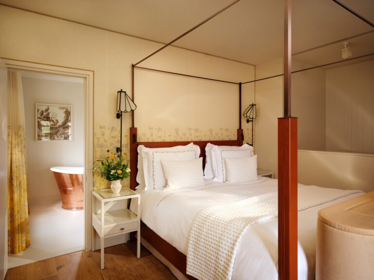 A Suite in the Stables, Coworth Park