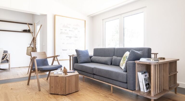 Living room with sofa, Craveiral Farmhouse
