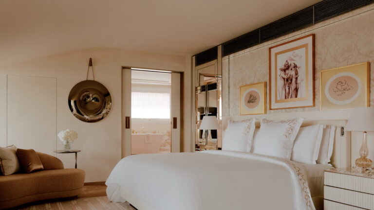Lagoon-view bedroom with a king bed, Danieli, Venezia, A Four Seasons Hotel