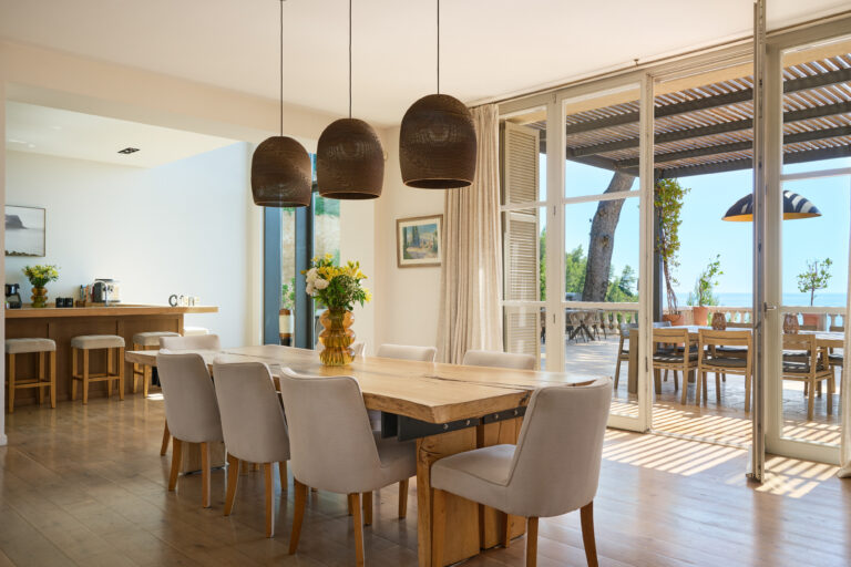 The dining room opening onto the terrace, Domaine de Canaille