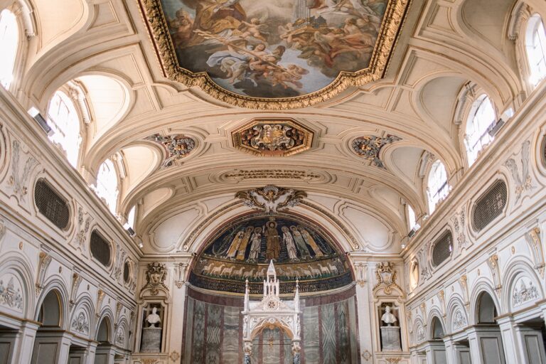 Church interior for a Catholic wedding ceremony, Rome, Dream Weddings By Francesca Resciniti