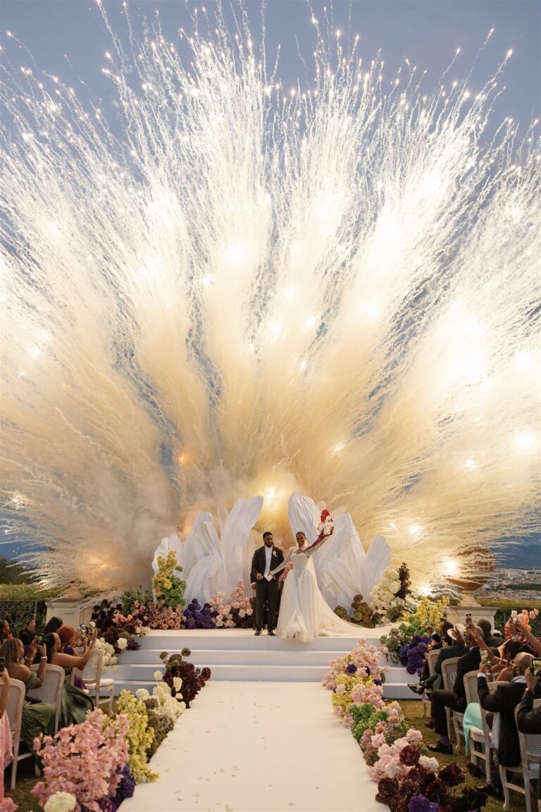 Ceremony stage framed by a burst of light and white florals, Dream Weddings Europe