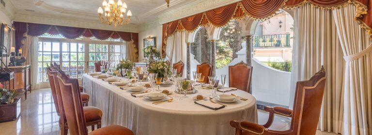 A table set for dinner in the villa, El Martinete Villa