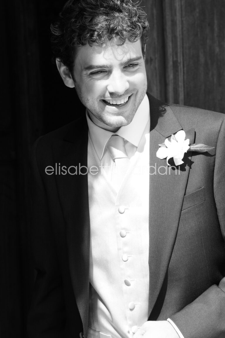 The groom, a white boutonniere, Elisabetta Cardani
