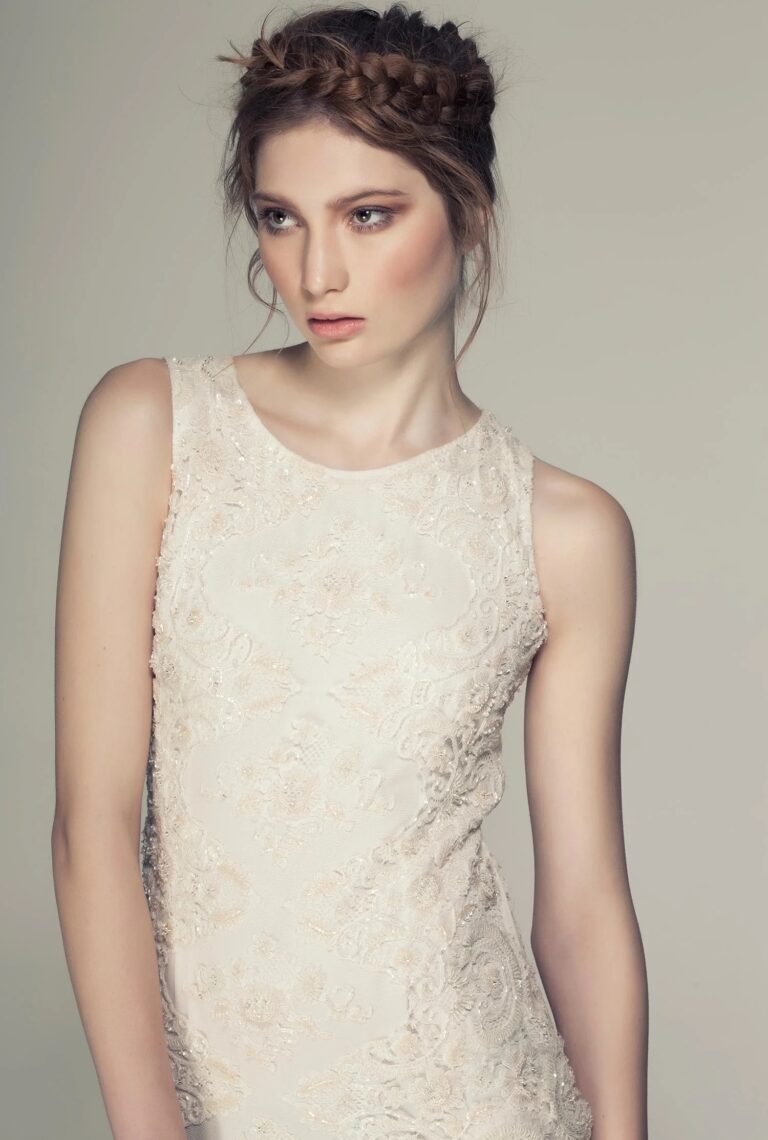 A bridal portrait in a lace gown, Arjan B Bridal editorial, Elizabeth Hsieh Make Up Artist
