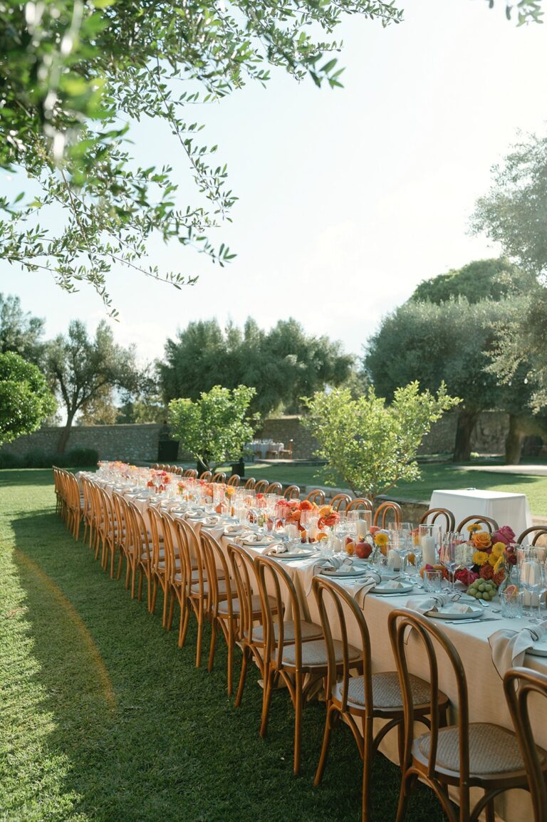 A Banquet on the Lawn, Finca Morneta