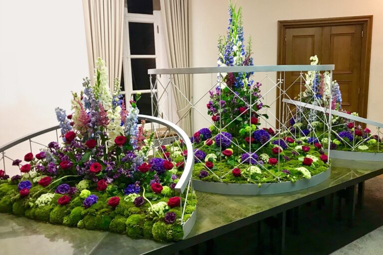 A moss and garden flower bridge installation, FLEURAMOUR 2018, Alden Biesen Castle, Flavia Bruni