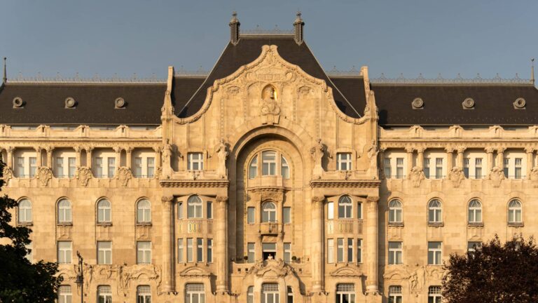 Art nouveau facade of the Gresham Palace on Széchenyi István tér, Four Seasons Hotel Gresham Palace