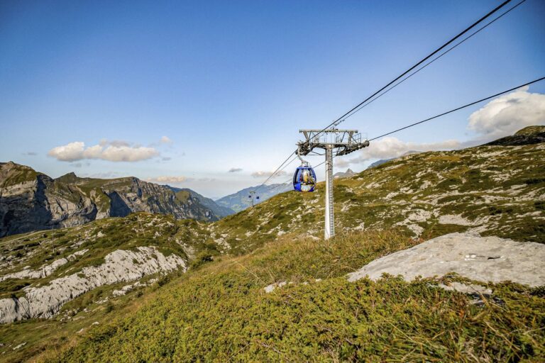 The gondola above the summer plateau, Frutt Mountain Resort
