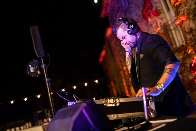 Gaetano Sicari DeeJay, Gaetano Sicari DeeJay