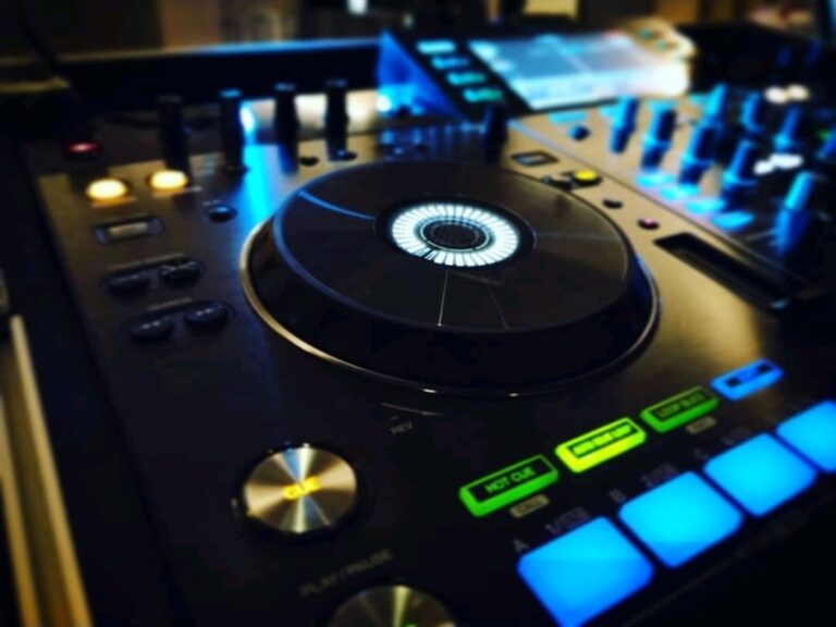 Gaetano Sicari DeeJay, Gaetano Sicari DeeJay