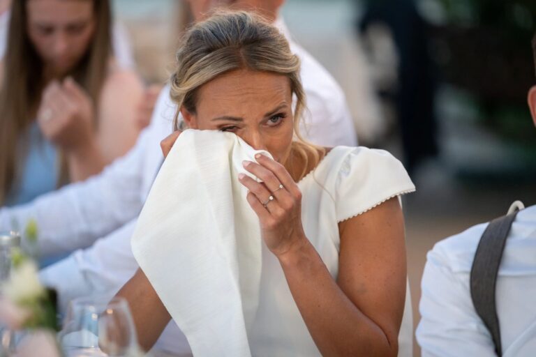 A guest in tears during the speeches at Poggio del Bolognino, Giuliano Bausano