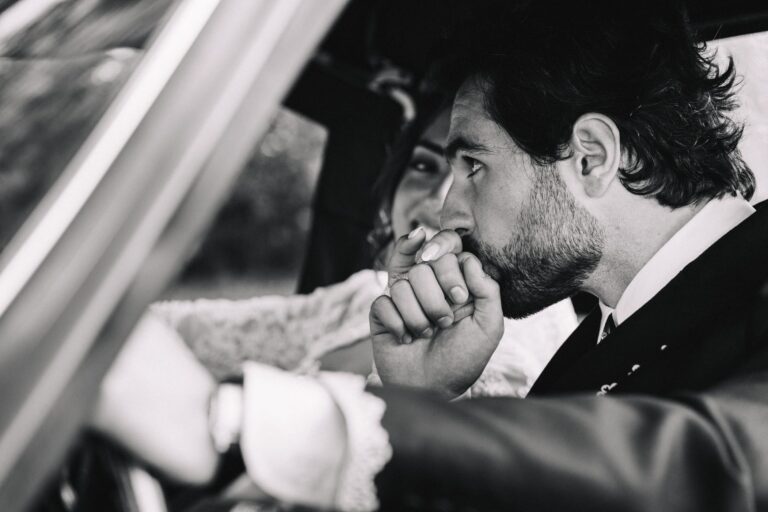 Black and white moment of the groom in the wedding car, Pernes-les-Fontaines, Vaucluse, Gordon Wedding Films