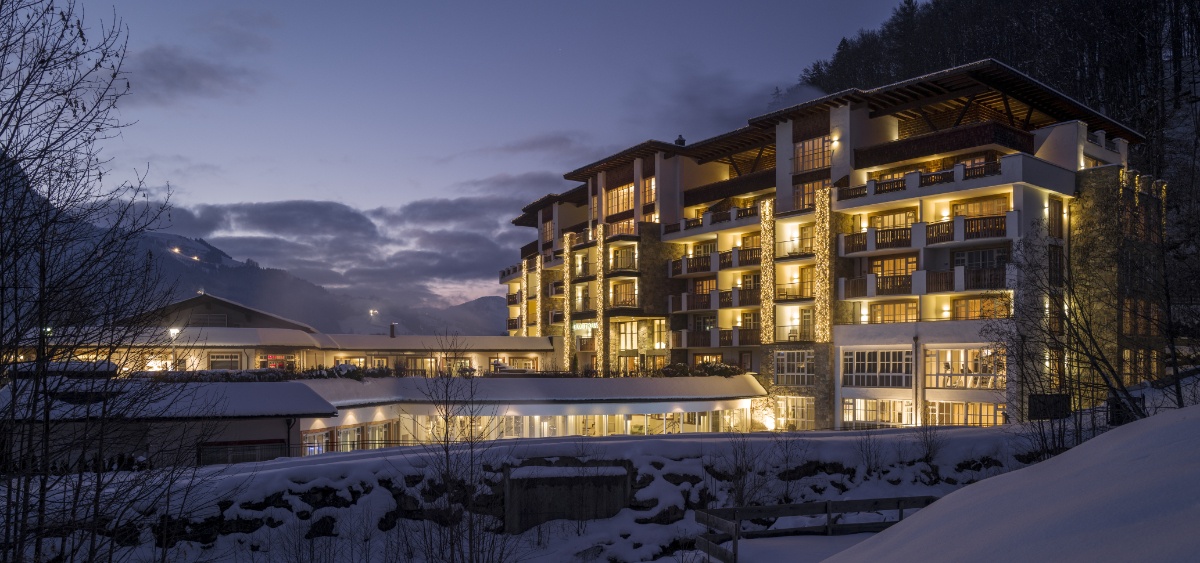 Night Exterior, Grand Tirolia Kitzbuehel