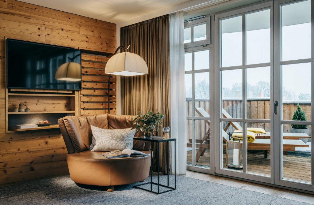 Suites (Junior to Penthouse)