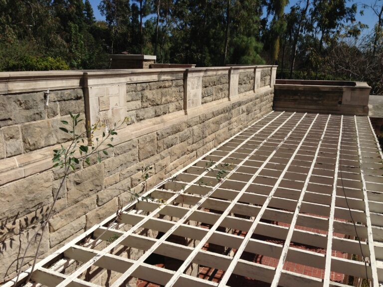 The pergola on the terrace, Greystone Mansion