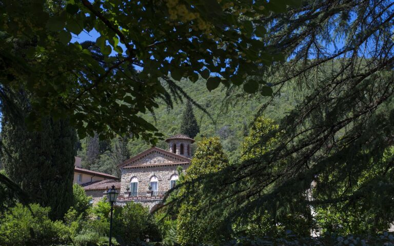 The Villa Through the Park, Grotta Giusti Thermal Spa Resort
