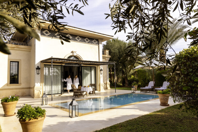 A pavilion with its garden and swimming pool, Hôtel Palais Ronsard Relais & Châteaux
