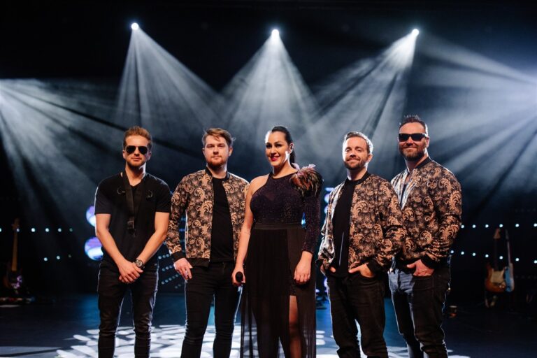 , HARD CANDi Showband