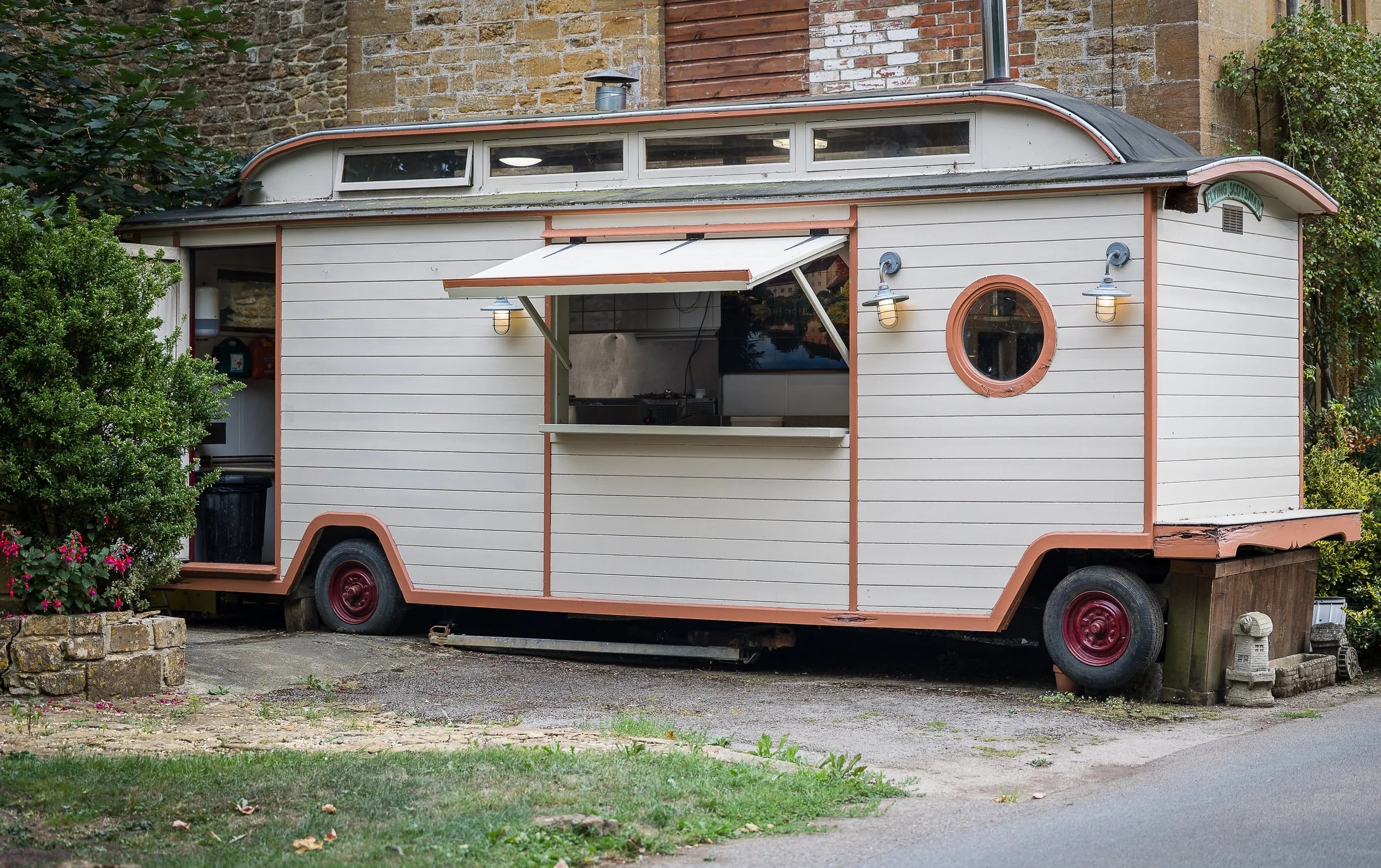 The vintage horsebox bar in the grounds, Haselbury Mill