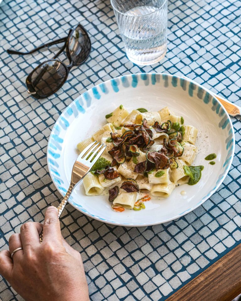 A pasta dish at the Entu e Mari restaurant, Hotel Romazzino, A Luxury Collection Hotel
