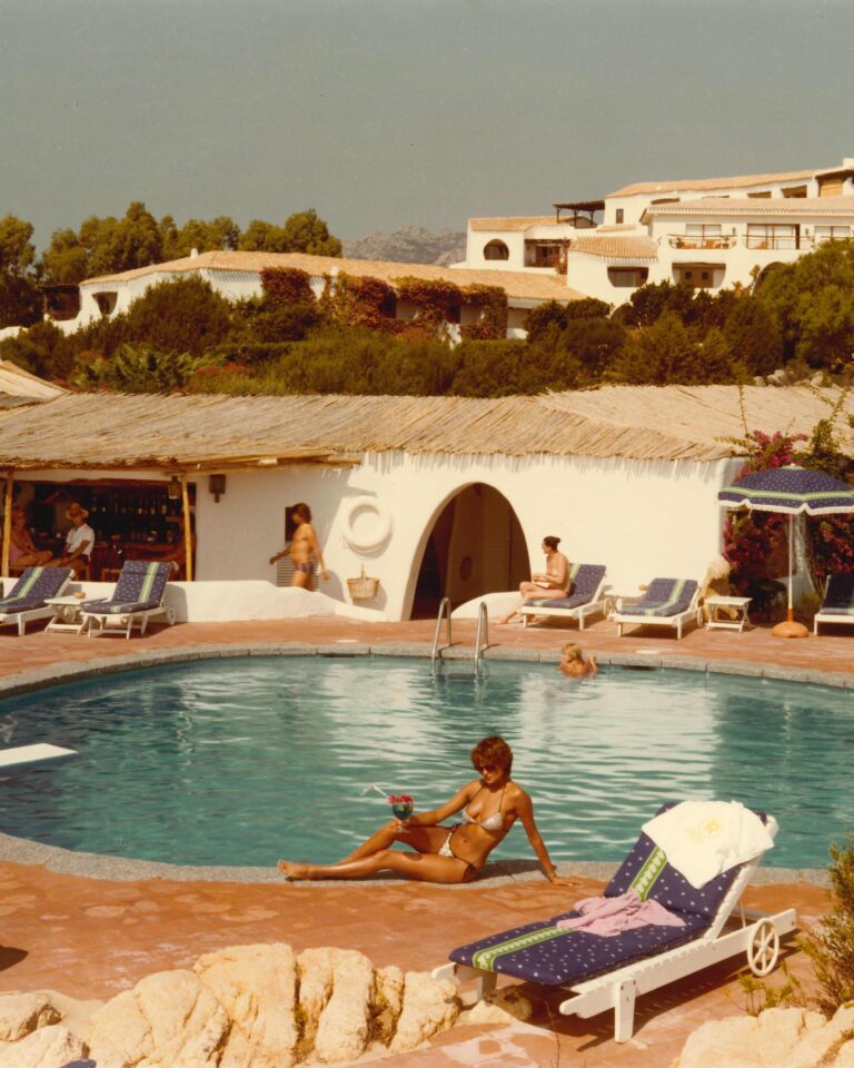 The pool and the hotel buildings, Hotel Romazzino, A Luxury Collection Hotel