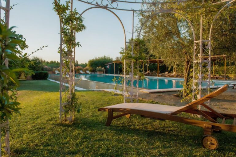The Pool and Gardens, Hotel Villa Il Patriarca