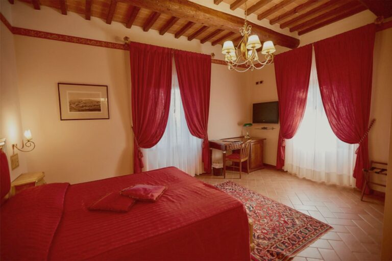 The Classic Room, Hotel Villa Il Patriarca
