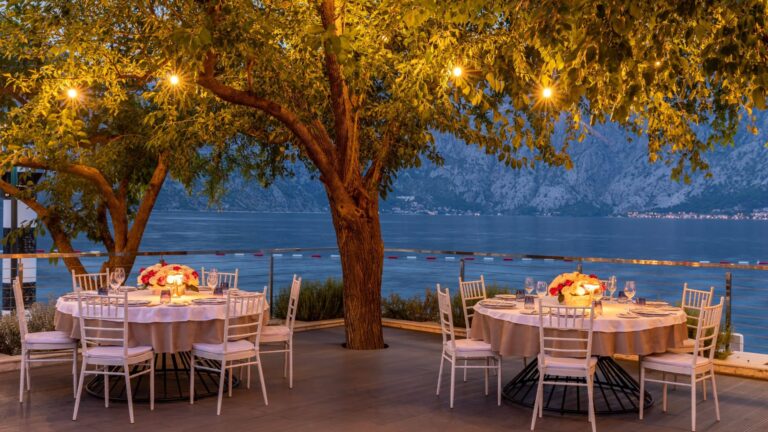 Lighthouse Restaurant