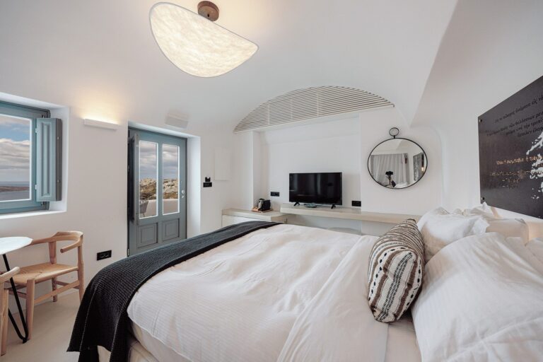 The Boatman's House bedroom and living area, Ikies Traditional Houses