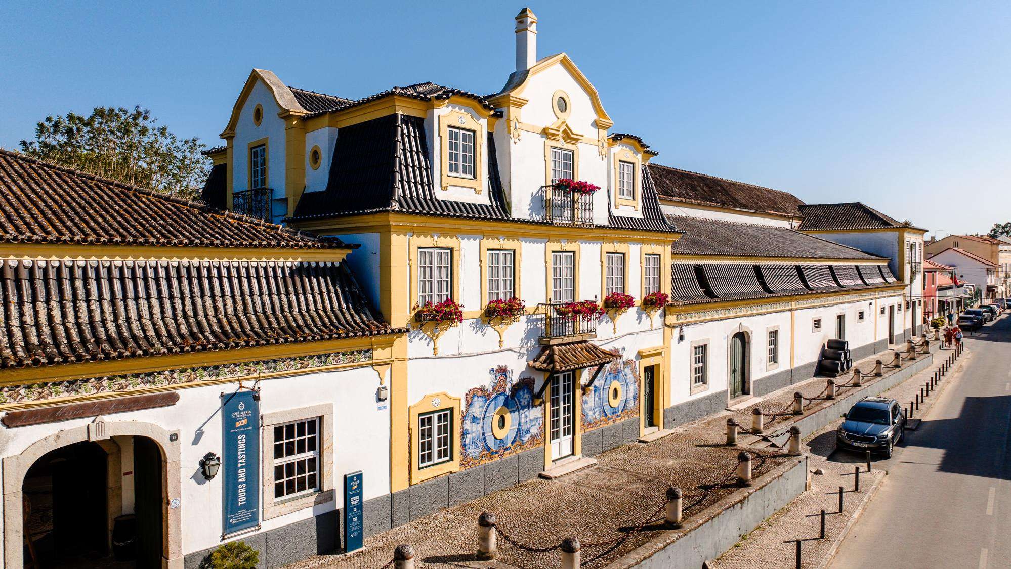 The Casa Museu facade with its tiled panels and yellow trim, José Maria da Fonseca Casa Museu