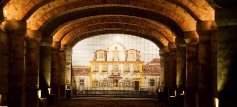 The vaulted arches of the Teares Novos cellar, José Maria da Fonseca Casa Museu