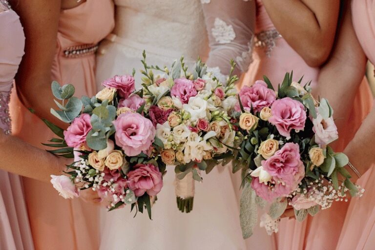 A pink and cream bridal bouquet, Julia Event