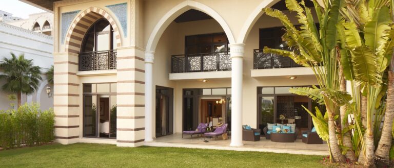 Royal Villa seaview garden, Jumeirah Zabeel Saray