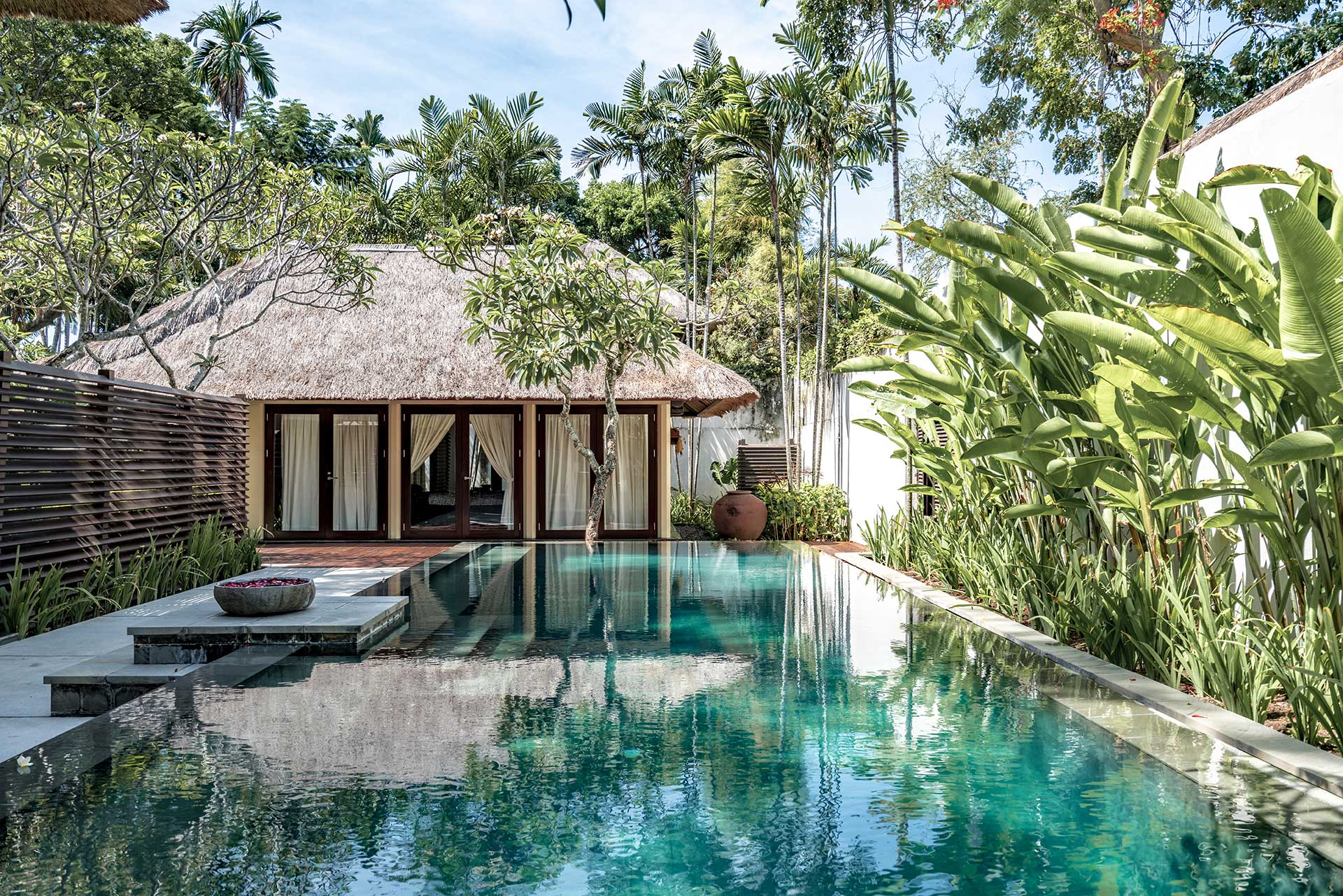 Villa pavilion beside a private pool, Kayumanis Nusa Dua Private Villa and Spa