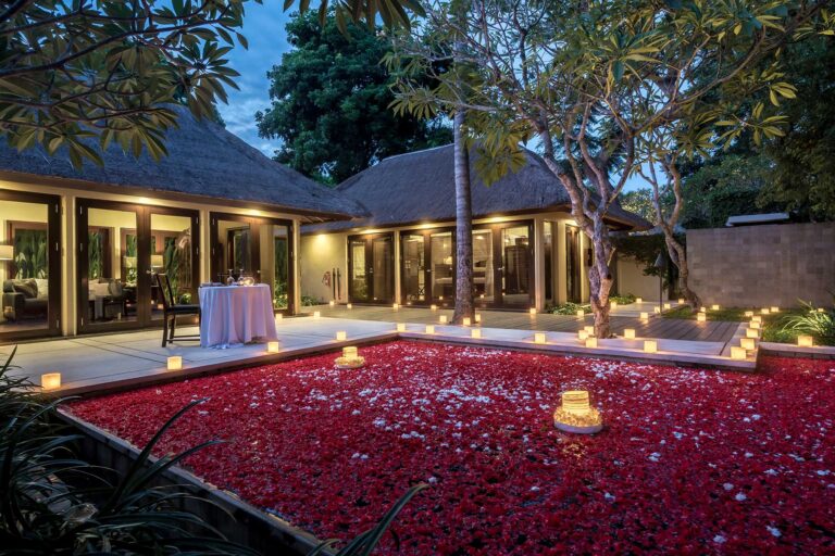 Villa pool covered in rose petals for a candlelit dinner, Kayumanis Nusa Dua Private Villa and Spa