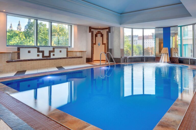 Indoor pool at Kempinski The Spa, Kempinski Hotel Corvinus Budapest