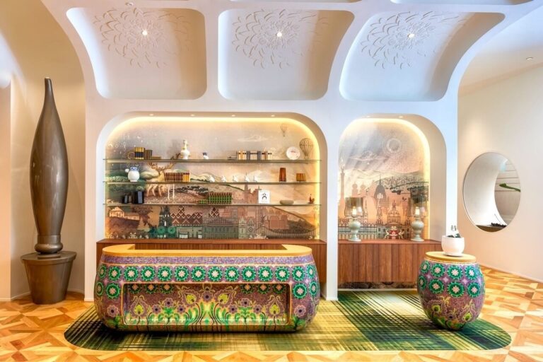 Reception desk in the lobby, Kimpton BEM Budapest