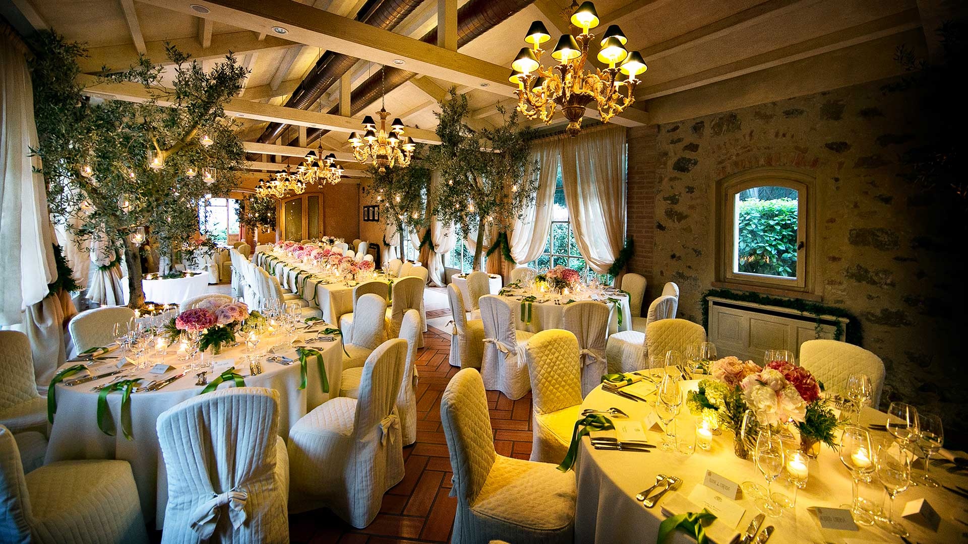 The Loggia at Golden Hour, L'Andana