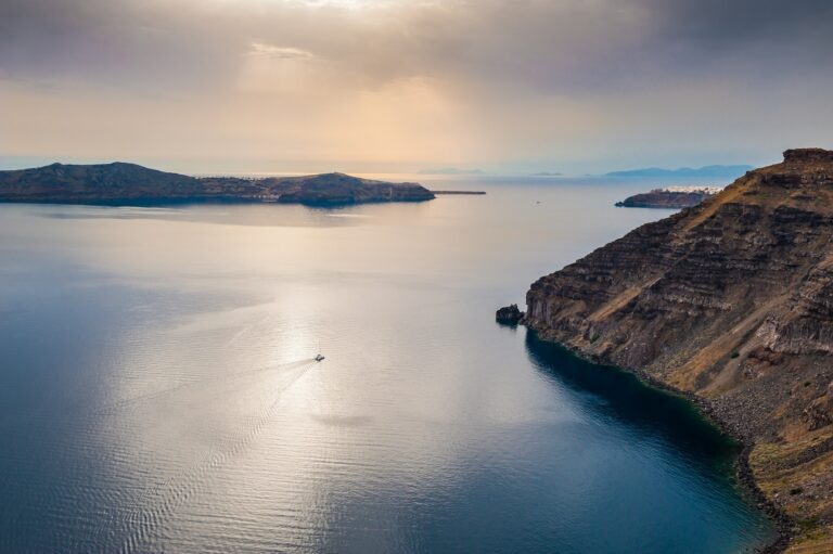 The caldera cliffs and the Aegean seen from Imerovigli, La Maltese Estate