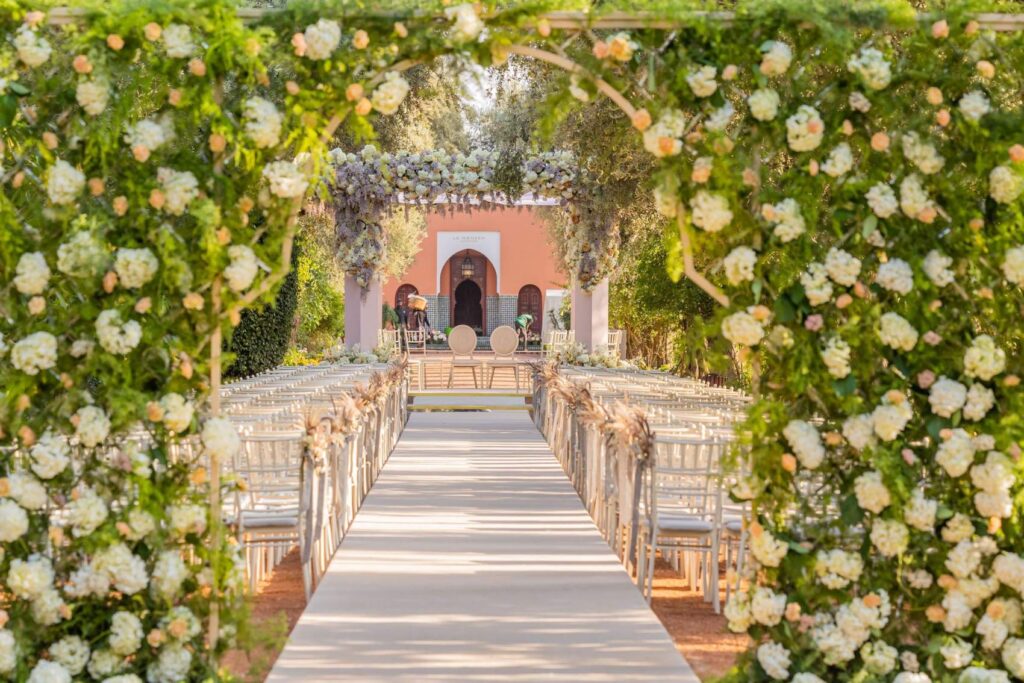Ceremonies in the gardens and the Grand Salon