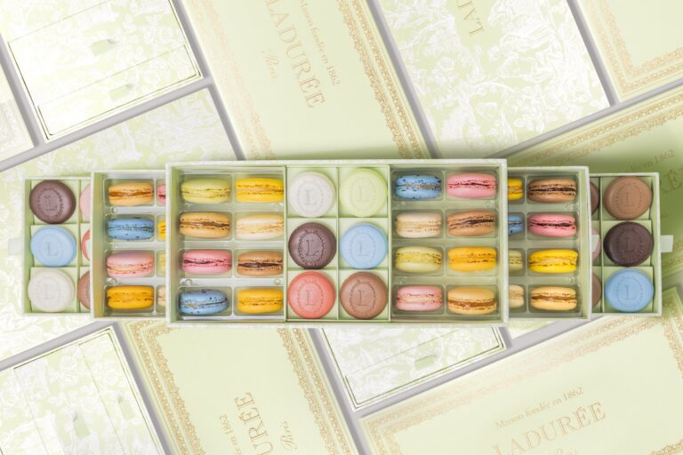Prestige drawer box of macarons seen from above, Ladurée