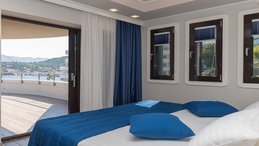 Lazure Presidential Suites
