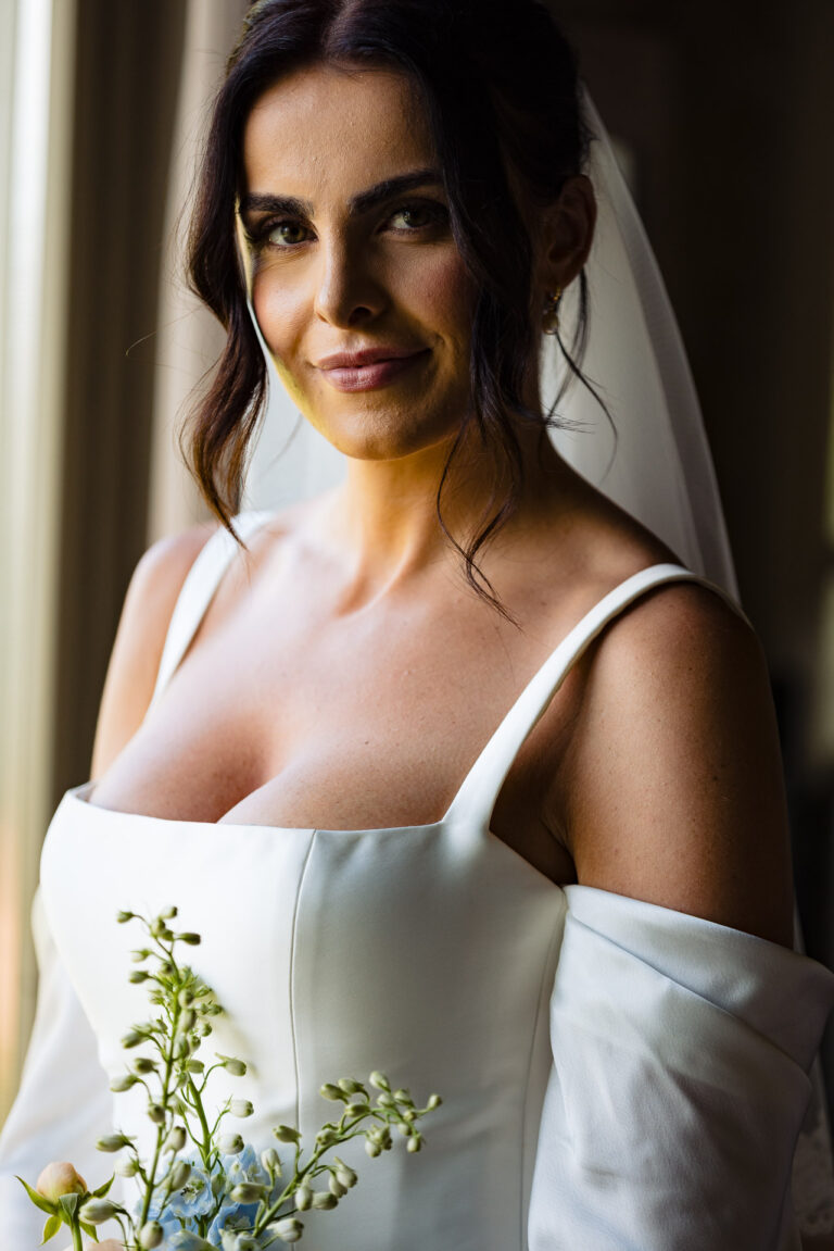 Nikita in a quiet bridal portrait, Country Relais Le Capanne, Volterra, Tuscany, Light & Dreams