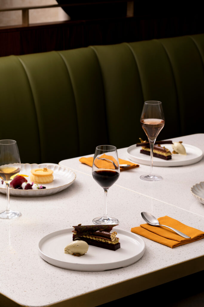 Food, flowers and a night above the city