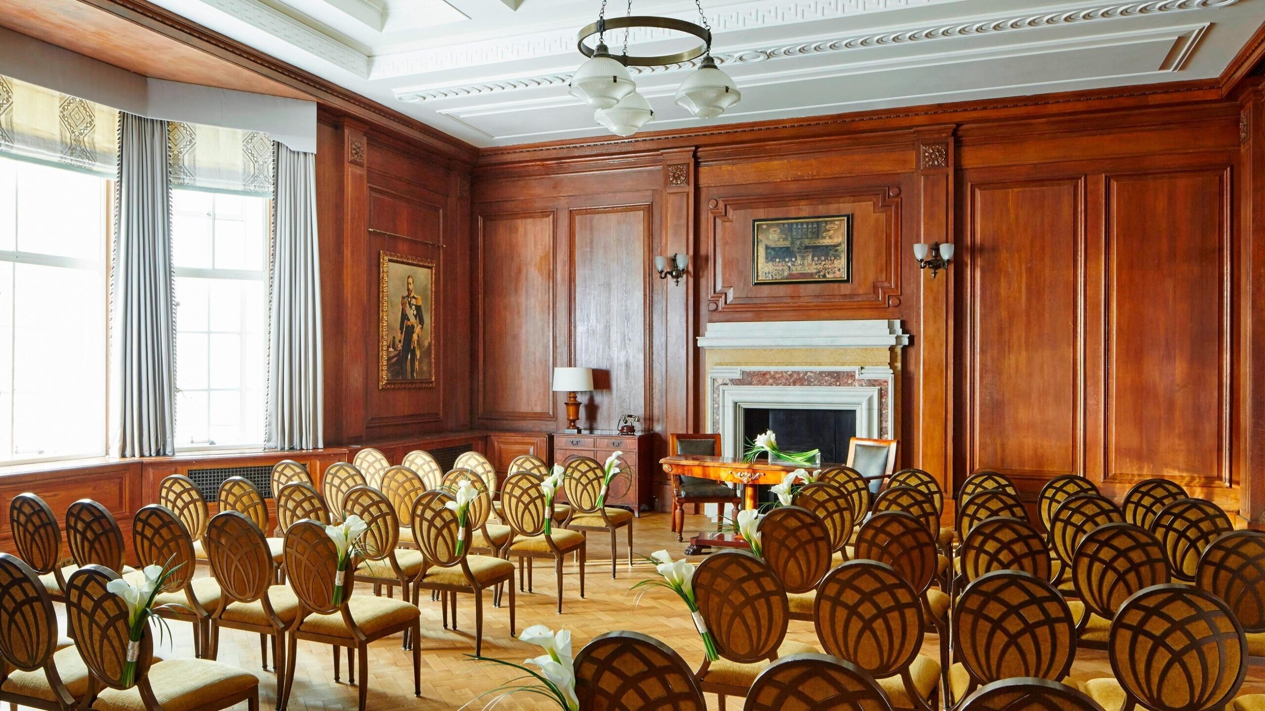 Civil ceremony in the King George V Room, London Marriott Hotel County Hall