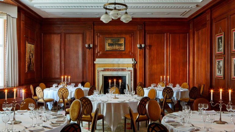 Private dining in the King George V Room, London Marriott Hotel County Hall