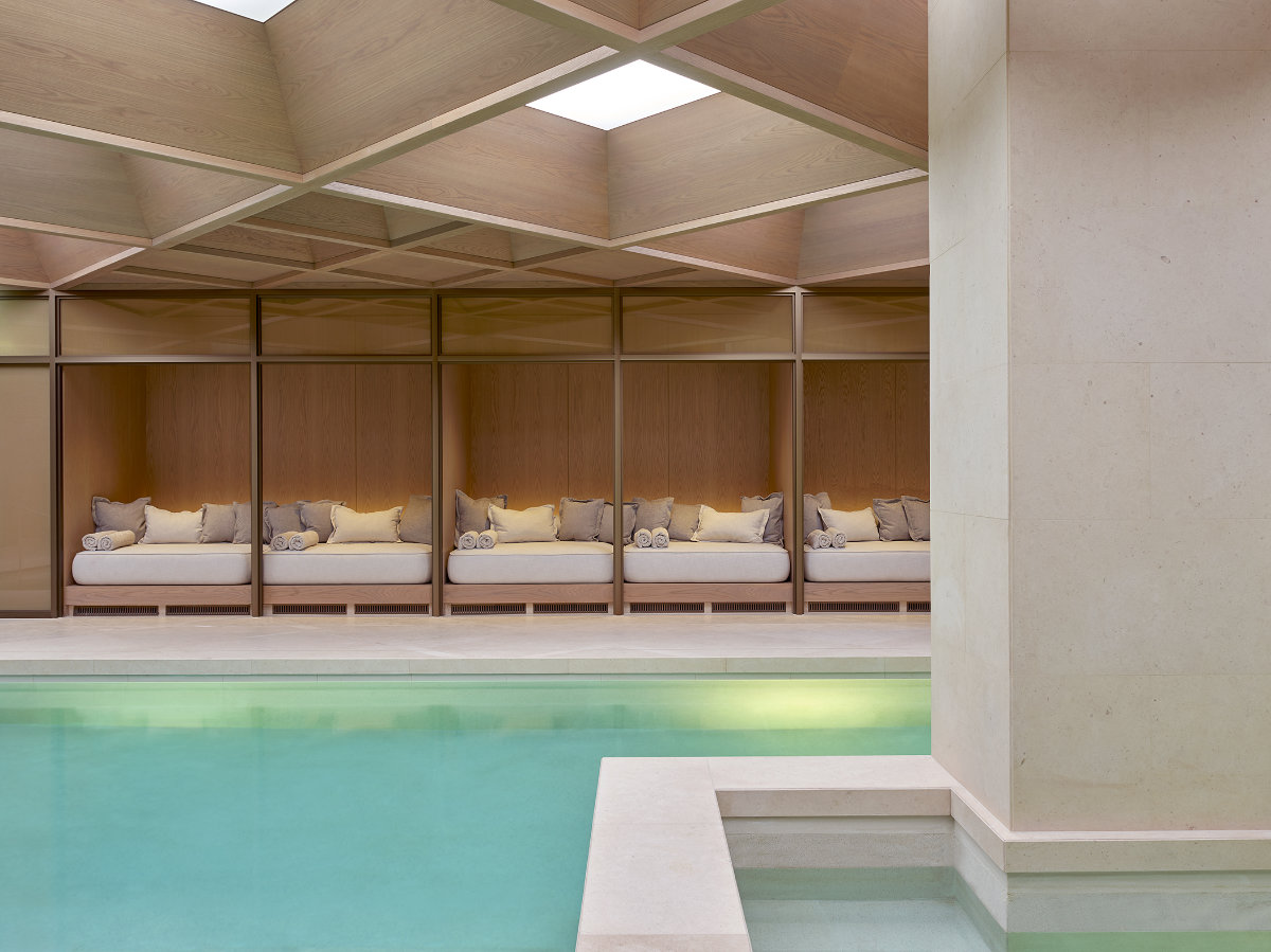 londoner review the londoner the retreat pool yp